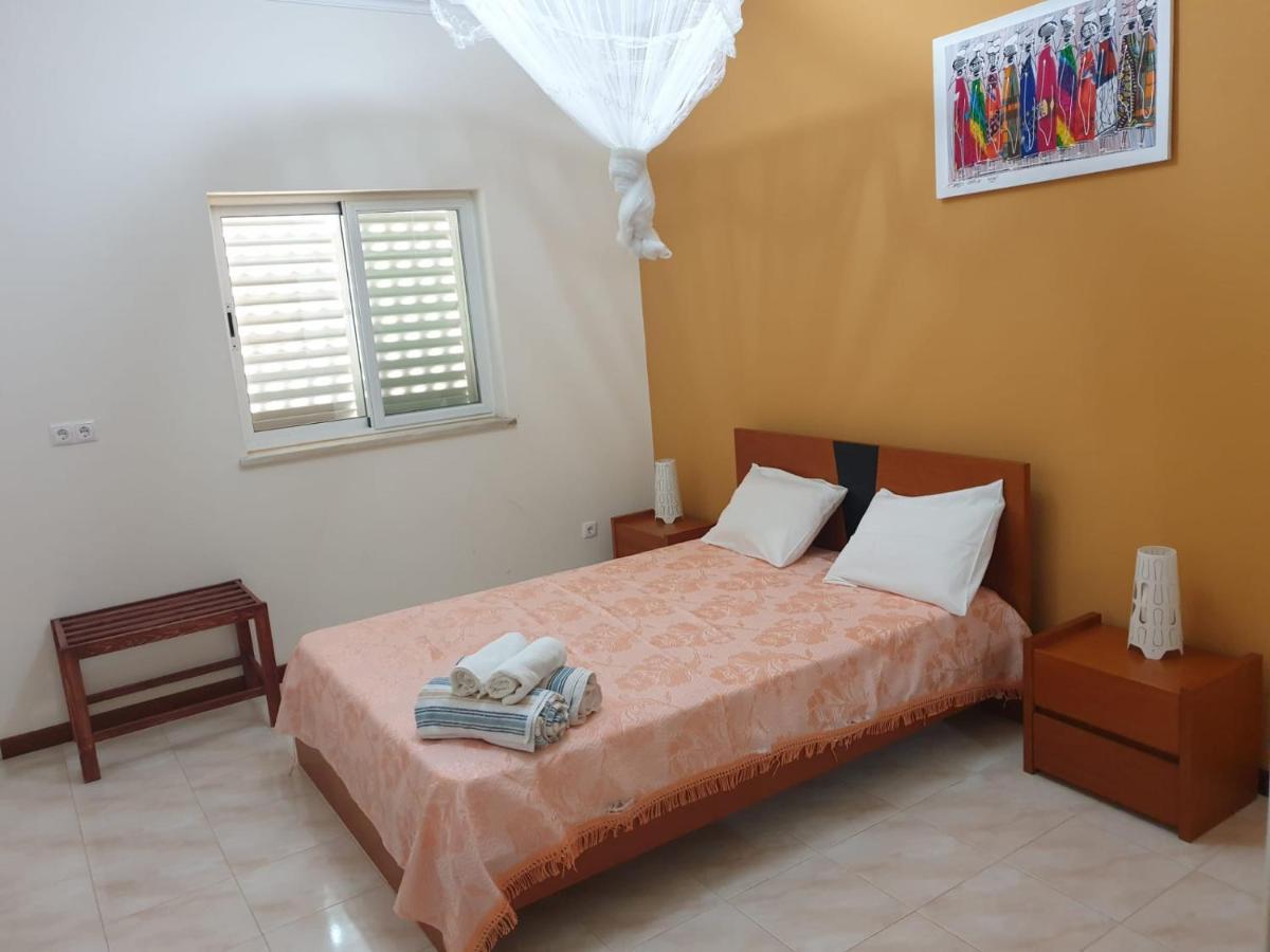 Cactus Guest House Cidade Velha Eksteriør billede